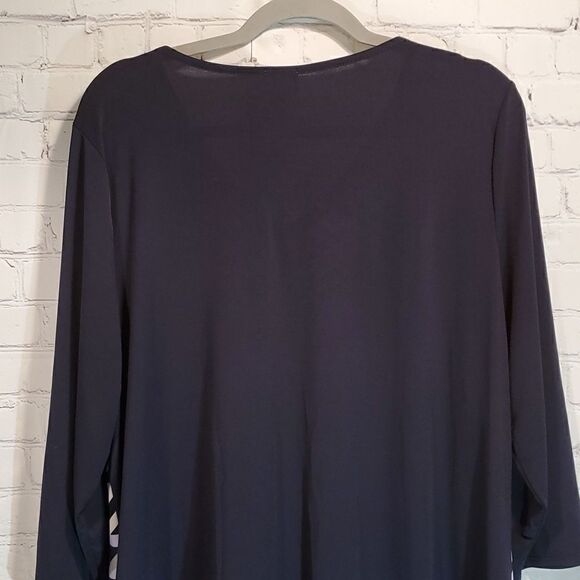 Chico's Easywear Navy blue asymmetrical hem tunic - Picture 10 of 11